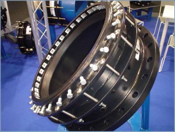 Фланцеві з'єднання з механічним блокуванням кінців труб (Nova Siria)