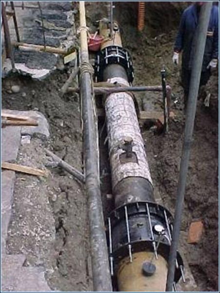 Муфтові з'єднання з допустимою різницею у зовнішньому діаметрі труб 50 мм (Nova Siria) Муфтові з'єднання з допустимою різницею у зовнішньому діаметрі труб 50 мм (Nova Siria) - Зображення 12