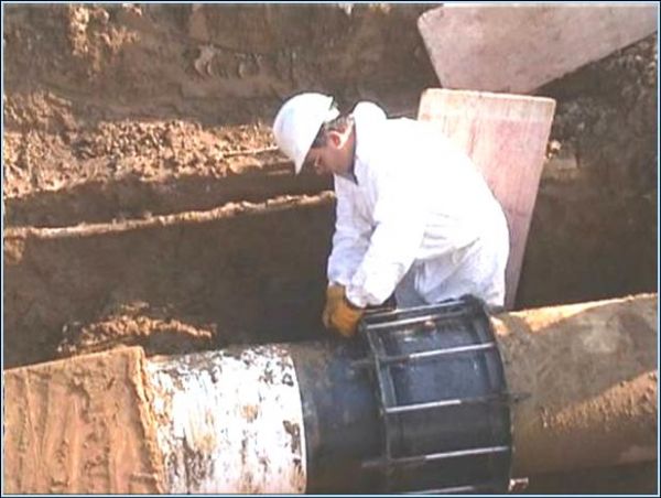 Муфтові з'єднання з допустимою різницею у зовнішньому діаметрі труб 50 мм (Nova Siria) Муфтові з'єднання з допустимою різницею у зовнішньому діаметрі труб 50 мм (Nova Siria) - Зображення 4